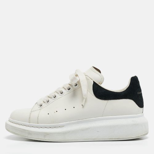 Alexander McQueen White/Black Leather and Suede Oversized Low Top Sneakers Size 37 - Alexander McQueen - Modalova