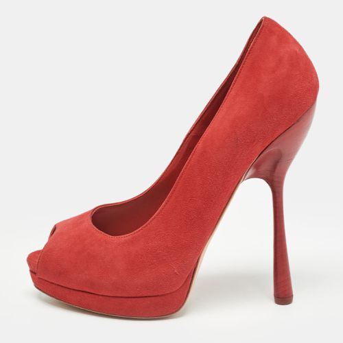 Alexander McQueen Red Suede Peep Toe Platform Pumps Size 38.5 - Alexander McQueen - Modalova