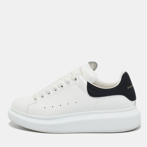 White Leather and Suede Oversized Lace Up Sneakers Size 38 - Alexander McQueen - Modalova