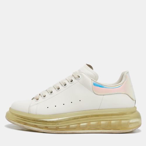 Iridescent Leather Oversized Sneakers Size 39 - Alexander McQueen - Modalova