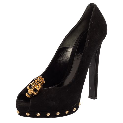 Alexander McQueen Black Suede Skull Embellished Peep Toe Pump Size 40.5 - Alexander McQueen - Modalova