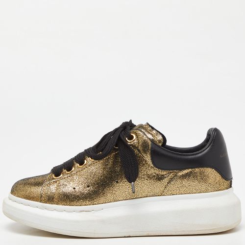 Alexander McQueen Gold/Black Texture Leather Classic Larry Lace Up Sneakers Size 36.5 - Alexander McQueen - Modalova