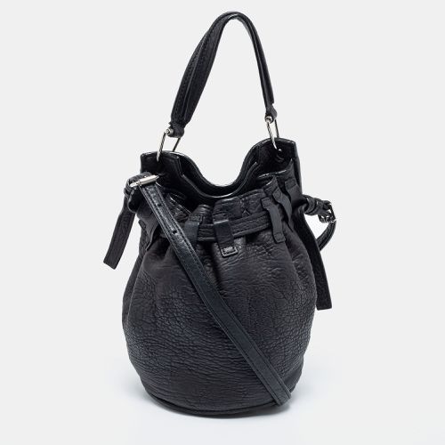 Alexander Wang Black Textured Leather Diego Bucket Bag - Alexander Wang - Modalova