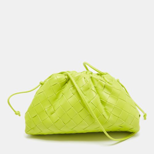 Bottega Veneta Kiwi Intrecciato Leather Mini The Pouch Bag - Bottega Veneta - Modalova