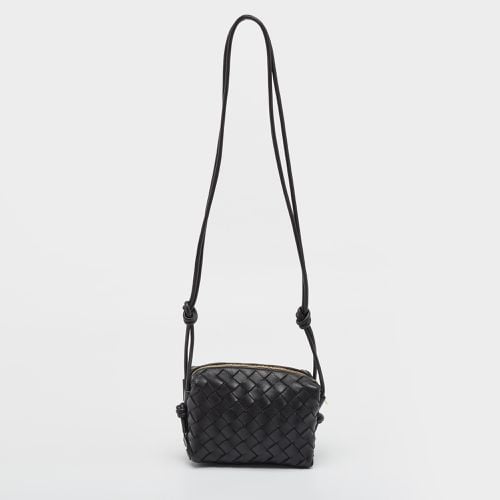 Intrecciato Leather Mini Loop Camera Bag - Bottega Veneta - Modalova