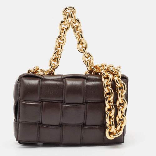 Bottega Veneta Choco Brown Padded Leather Chain Cassette Shoulder Bag - Bottega Veneta - Modalova