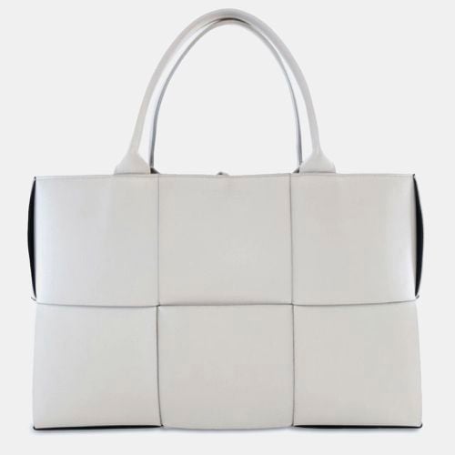 Bottega Veneta White Leather Medium Intrecciato Arco Tote Bag - Bottega Veneta - Modalova