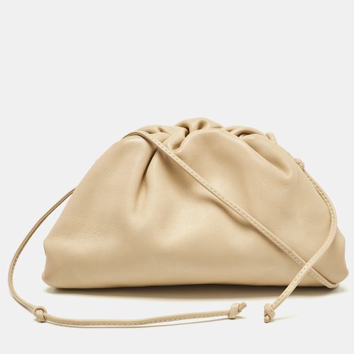 Bottega Veneta Cream Leather Mini The Pouch Bag - Bottega Veneta - Modalova