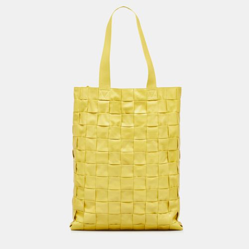 Bottega Veneta Yellow Leather Maxi Nappa Intrecciato Cassette Tote - Bottega Veneta - Modalova