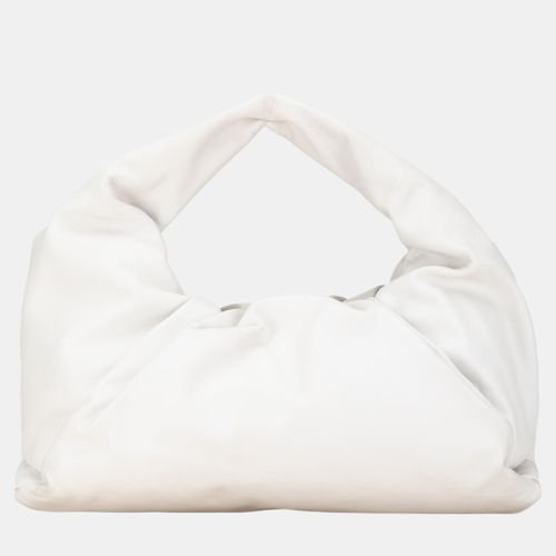 Bottega Veneta White Lambskin The Shoulder Pouch - Bottega Veneta - Modalova