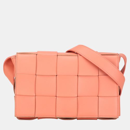 Bottega Veneta Pink Nappa Intrecciato Cassette Crossbody - Bottega Veneta - Modalova