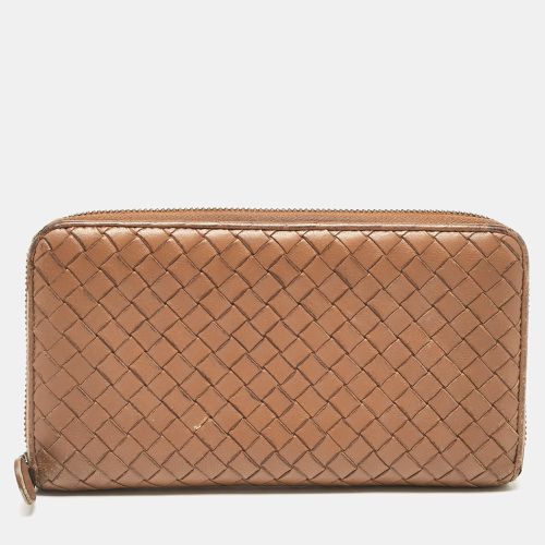 Intrecciato Leather Zip Continental Wallet - Bottega Veneta - Modalova