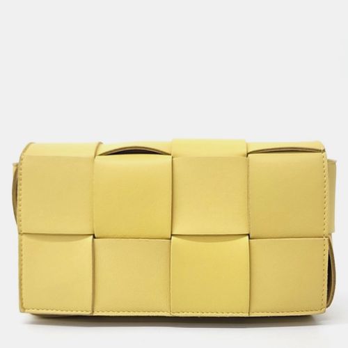 Bottega Veneta Yellow Leather Cassette Belt Bag - Bottega Veneta - Modalova