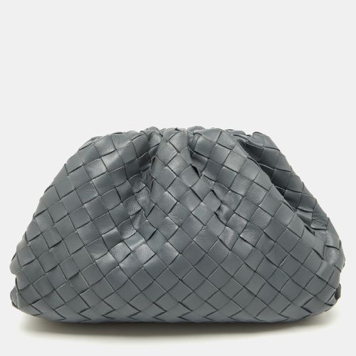 Bottega Veneta Grey Intrecciato Leather Teen Pouch Clutch - Bottega Veneta - Modalova