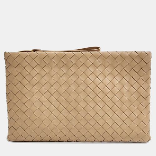 Intrecciato Leather Clutch - Bottega Veneta - Modalova