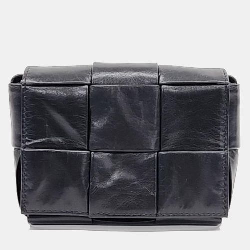 Bottega Veneta Black Leather Cassette Crossbody Bag - Bottega Veneta - Modalova