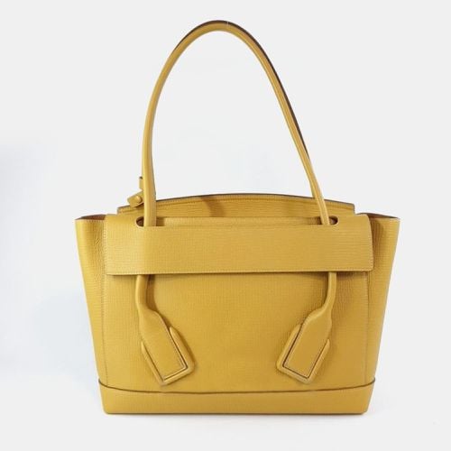 Bottega Veneta Yellow Leather Arco Medium Shoulder Bag - Bottega Veneta - Modalova