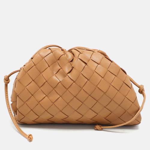 Bottega Veneta Brown Intrecciato Leather The Pouch Shoulder Bag - Bottega Veneta - Modalova