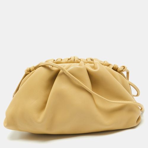 Bottega Veneta Porridge Leather Mini The Pouch Bag - Bottega Veneta - Modalova