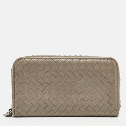 Intrecciato Leather Zip Around Wallet - Bottega Veneta - Modalova