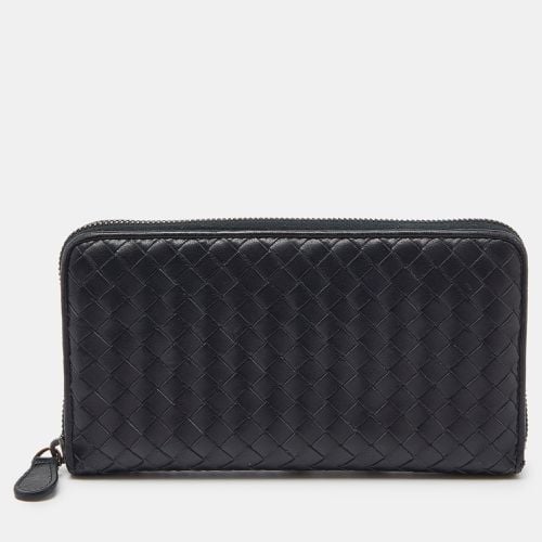 Intrecciato Leather Zip Around Wallet - Bottega Veneta - Modalova