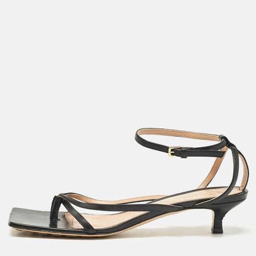 Bottega Veneta Black Leather Strech Ankle Strap Sandals Size 38 - Bottega Veneta - Modalova