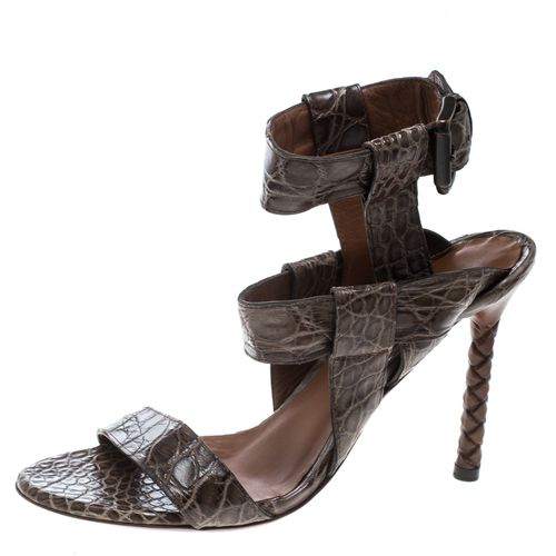 Bottega Veneta Brown Alligator Leather Ankle Strap Sandals Size 37.5 - Bottega Veneta - Modalova