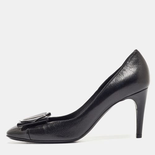 Bottega Veneta Black Patent and Leather Cap Toe Bow Pumps Size 40 - Bottega Veneta - Modalova