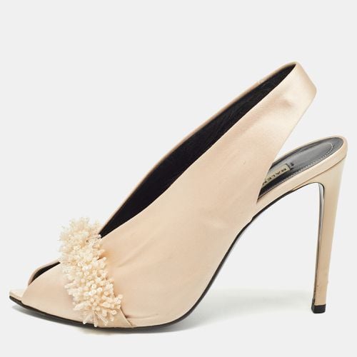 Balenciaga Beige Satin Embellished Slingback Pumps Size 40 - Balenciaga - Modalova