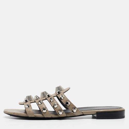 Balenciaga Grey Leather Arena Flat Sandals Size 39.5 - Balenciaga - Modalova