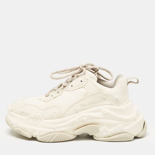 Balenciaga Cream Canvas Triple S Lace Up Sneakers Size 37 - Balenciaga - Modalova