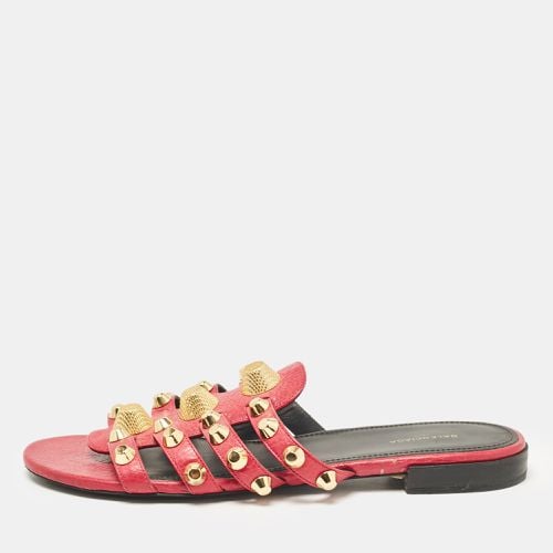 Leather Studded Arena Flat Slides Size 38 - Balenciaga - Modalova