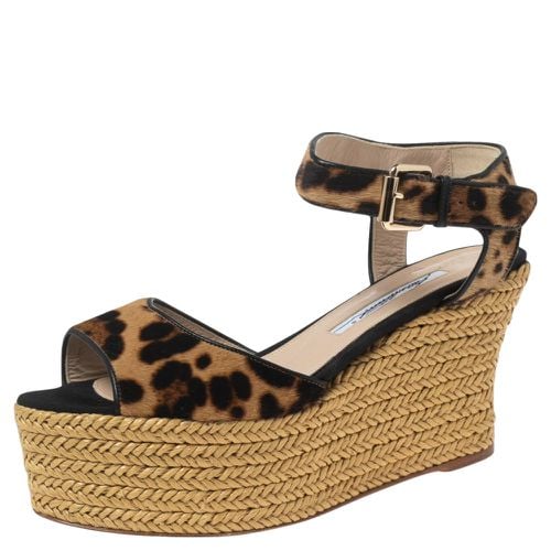 Brian Atwood Beige/Black Pony Hair Espadrille Wedge Sandals Size 39 - Brian Atwood - Modalova