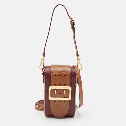 Burberry Burgundy/Brown Leather Buckle Vertical Crossbody Bag - Burberry - Modalova