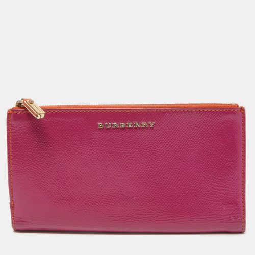 Burberry Magenta Patent Leather Constantine Continental Wallet - Burberry - Modalova