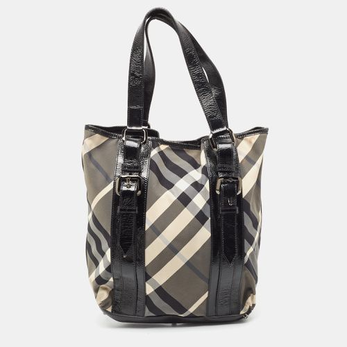 Burberry Black Beat Check Nylon and Patent Leather Victoria Tote - Burberry - Modalova