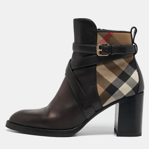 Burberry Black/Beige House Check Canvas and Leather Ankle Length Boots Size 39 - Burberry - Modalova