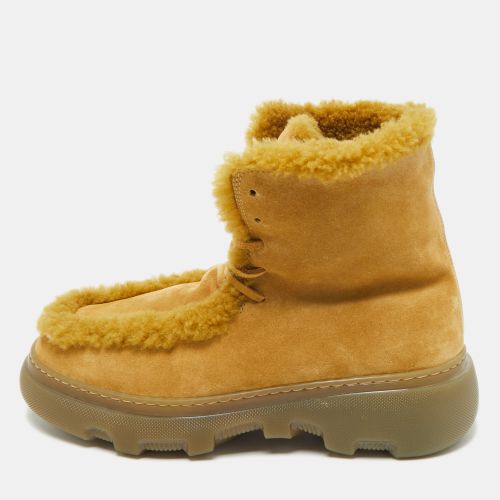 Burberry Green Shearling and Suede Chugga Ankle Length Boots Size 40 - Burberry - Modalova