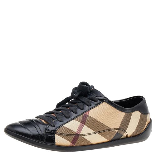 Burberry Black/Beige Canvas And Patent Leather Low Top Sneakers Size 37 - Burberry - Modalova