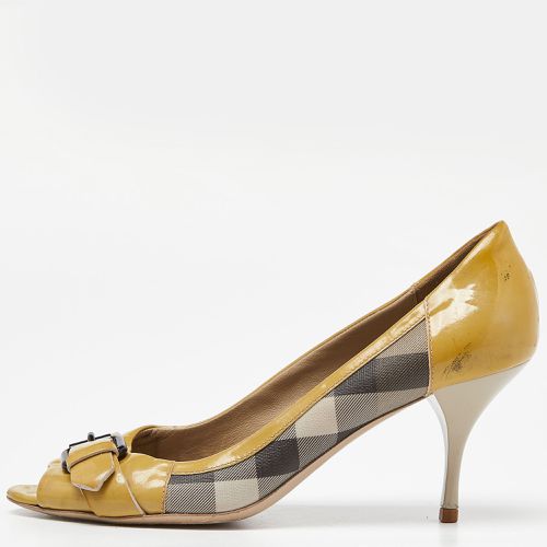 Burberry Grey/Yellow Smoked Check PVC and Patent Leather Embellished Open Toe Pumps Size 39 - Burberry - Modalova