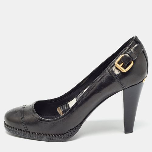 Leather Buckle Detail Pumps Size 38 - Burberry - Modalova