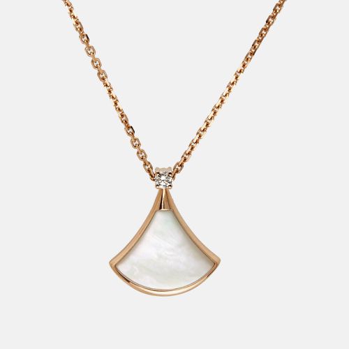 Bvlgari Divas' Dream Mother of Pearl Diamond 18k Rose Gold Necklace - Bvlgari - Modalova