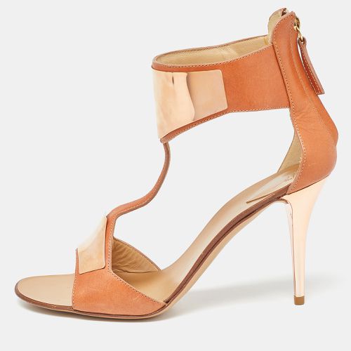 Giuseppe Zanotti Tan Leather Metal Detail T Strap Sandals Size 37 - Giuseppe Zanotti - Modalova