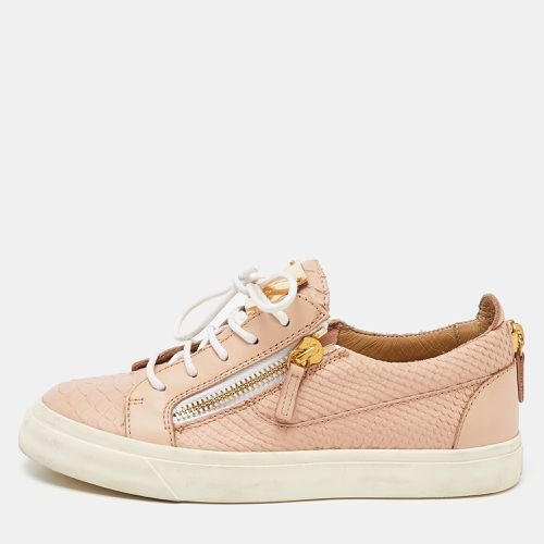 Giuseppe Zanotti Pink Python Embossed Leather Gail Low Top Sneakers Size 38.5 - Giuseppe Zanotti - Modalova