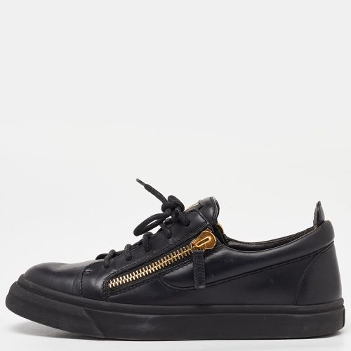 Giuseppe Zanotti Black Leather Double Zipper Low Top Sneakers Size 39 - Giuseppe Zanotti - Modalova