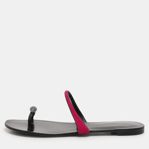 Giuseppe Zanotti Pink Calf Hair Flat Sandals Size 41 - Giuseppe Zanotti - Modalova