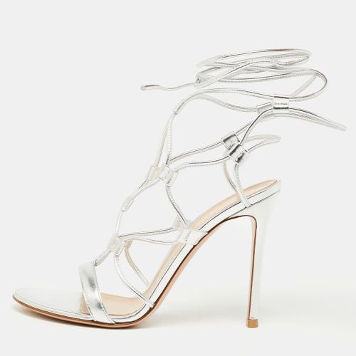 Leather Giza Ankle Wrap Sandals Size 40.5 - Gianvito Rossi - Modalova