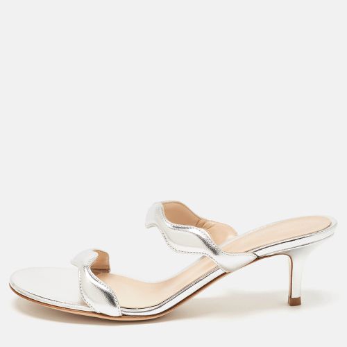 Gianvito Rossi Silver Leather Wavy Sandals Size 38 - Gianvito Rossi - Modalova