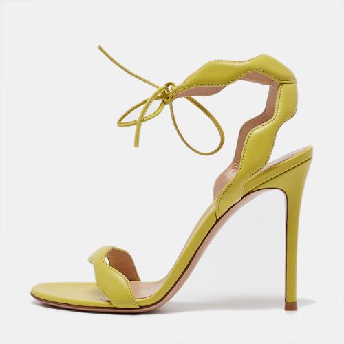 Gianvito Rossi Green Leather Wavy Ankle Tie Sandals Size 38 - Gianvito Rossi - Modalova