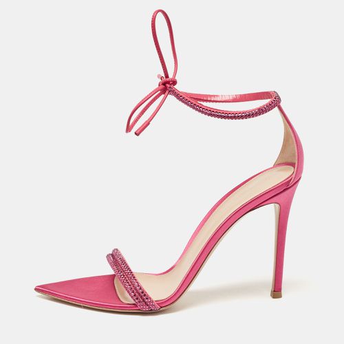 Gianvito Rossi Pink Satin Montecarlo Ankle Strap Sandals Size 39 - Gianvito Rossi - Modalova